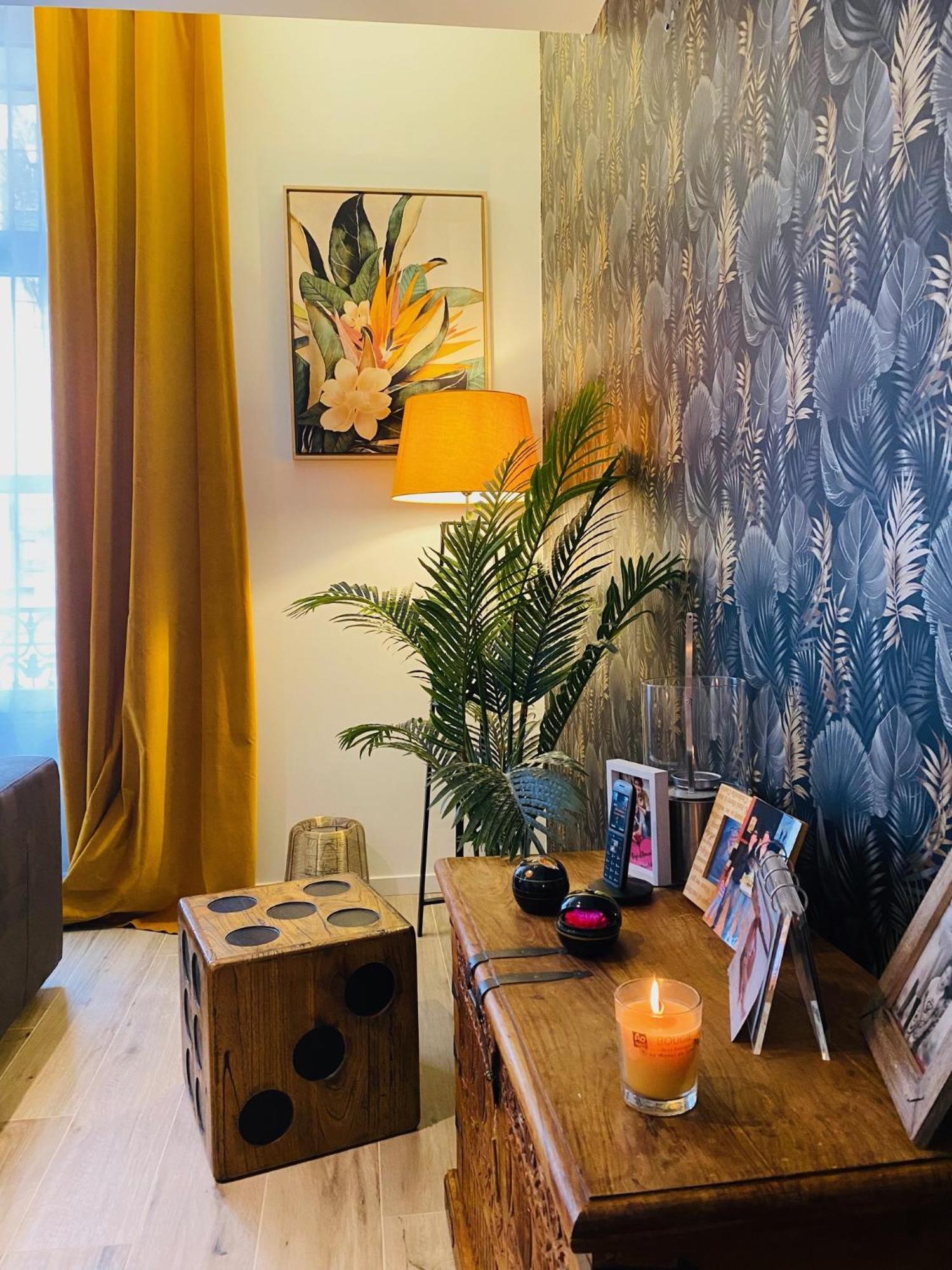 Douillet Et Coquet Appartement Climatise - Parking Prive Gratuit - Centre Montpellier Exterior photo