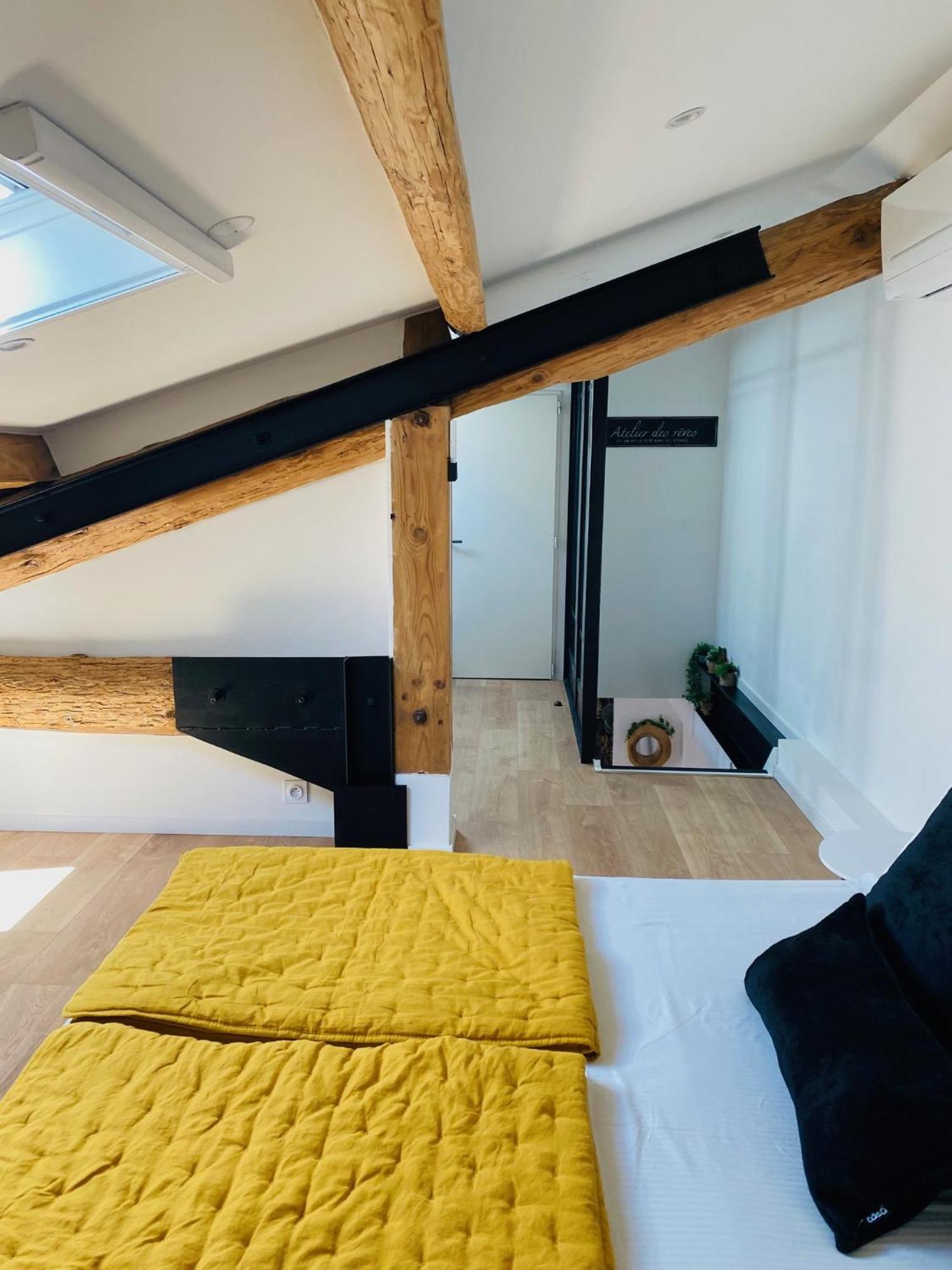 Douillet Et Coquet Appartement Climatise - Parking Prive Gratuit - Centre Montpellier Exterior photo